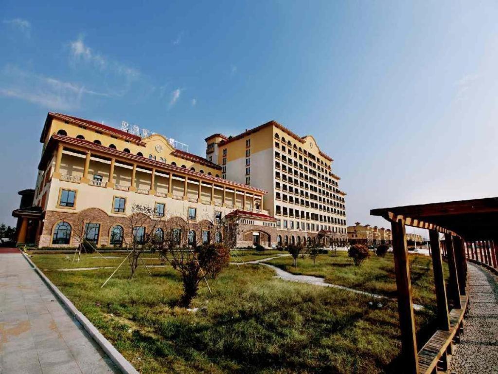 Haiyang Shenglong Jianguo Hotel Hai-yang-hsien Buitenkant foto