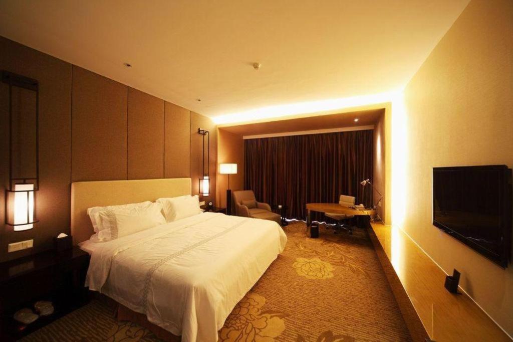 Haiyang Shenglong Jianguo Hotel Hai-yang-hsien Buitenkant foto